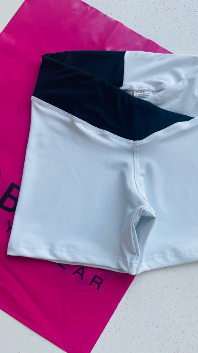 AR 1261one sided dip front boxer Boost Gymwear