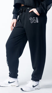 AR 2381 - CLASSIC TRACKSUIT PANTS