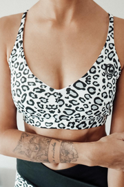 AR 1729 - ANIMAL Boxed out Crop Top